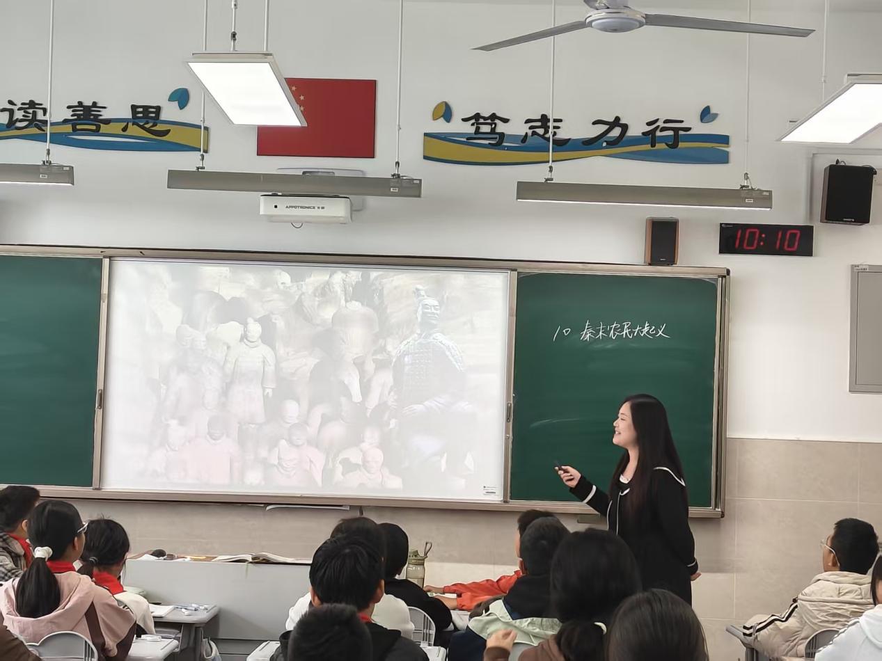 0808d761fa82a899328962aa190c0929